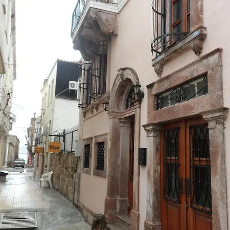 Stairway Homestay Ayvalik