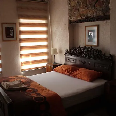 Stairway Homestay Ayvalik